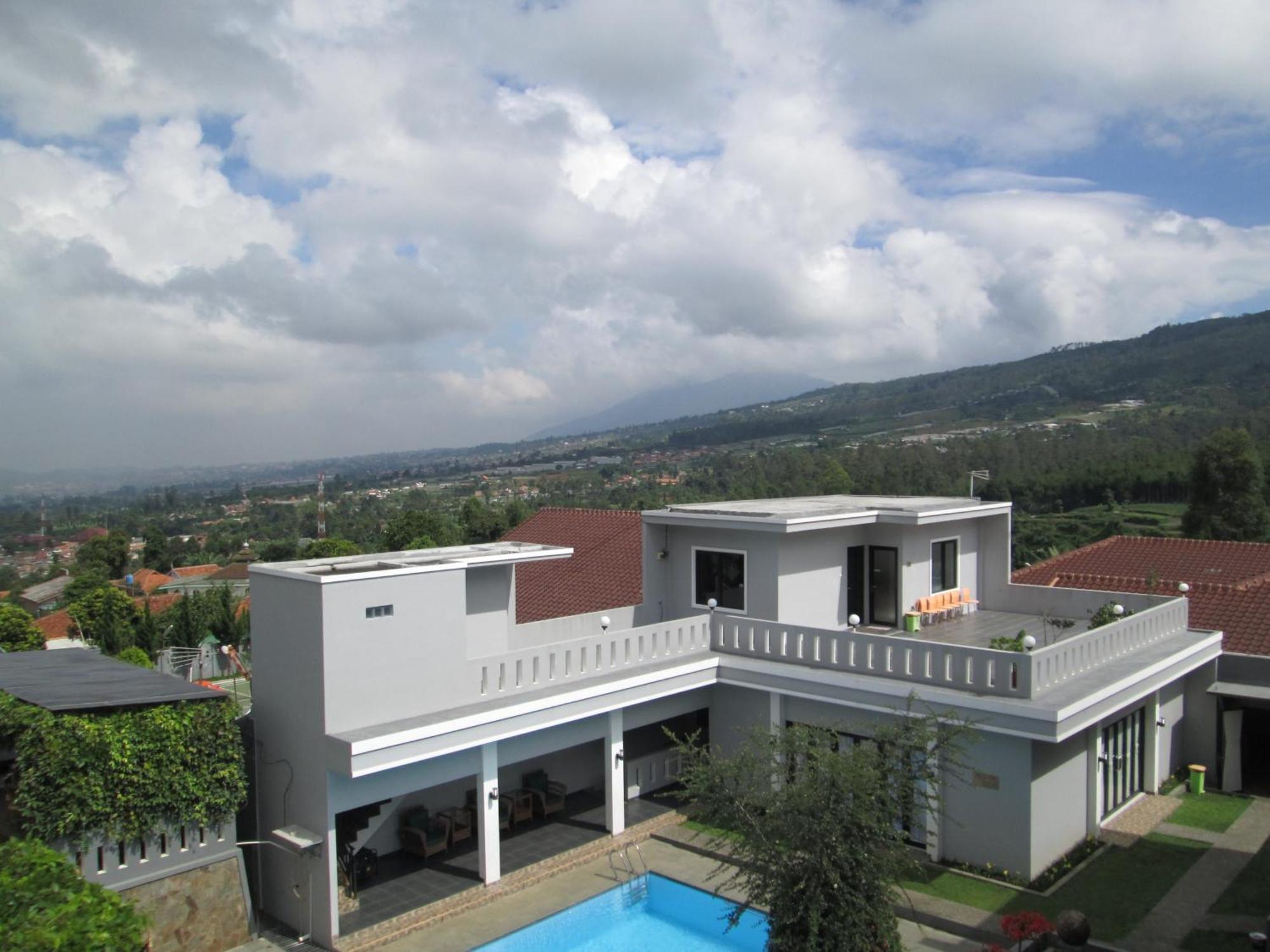 Osmond Villa Resort Lembang Dış mekan fotoğraf