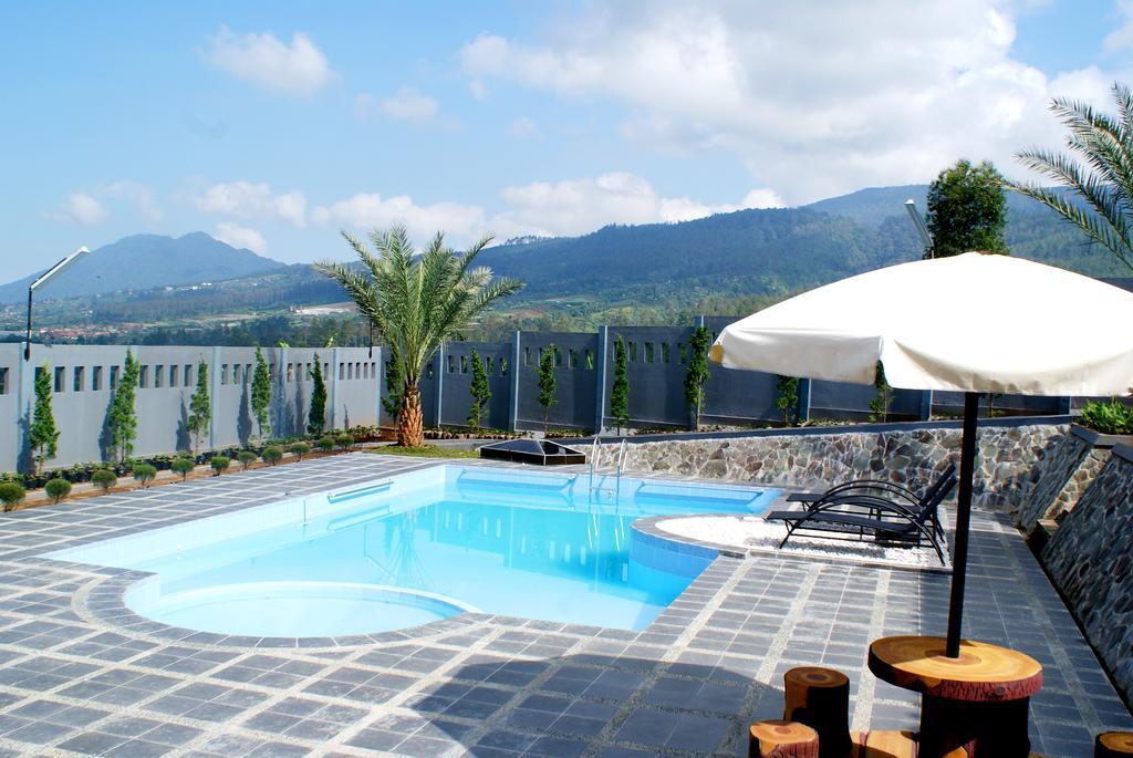 Osmond Villa Resort Lembang Dış mekan fotoğraf